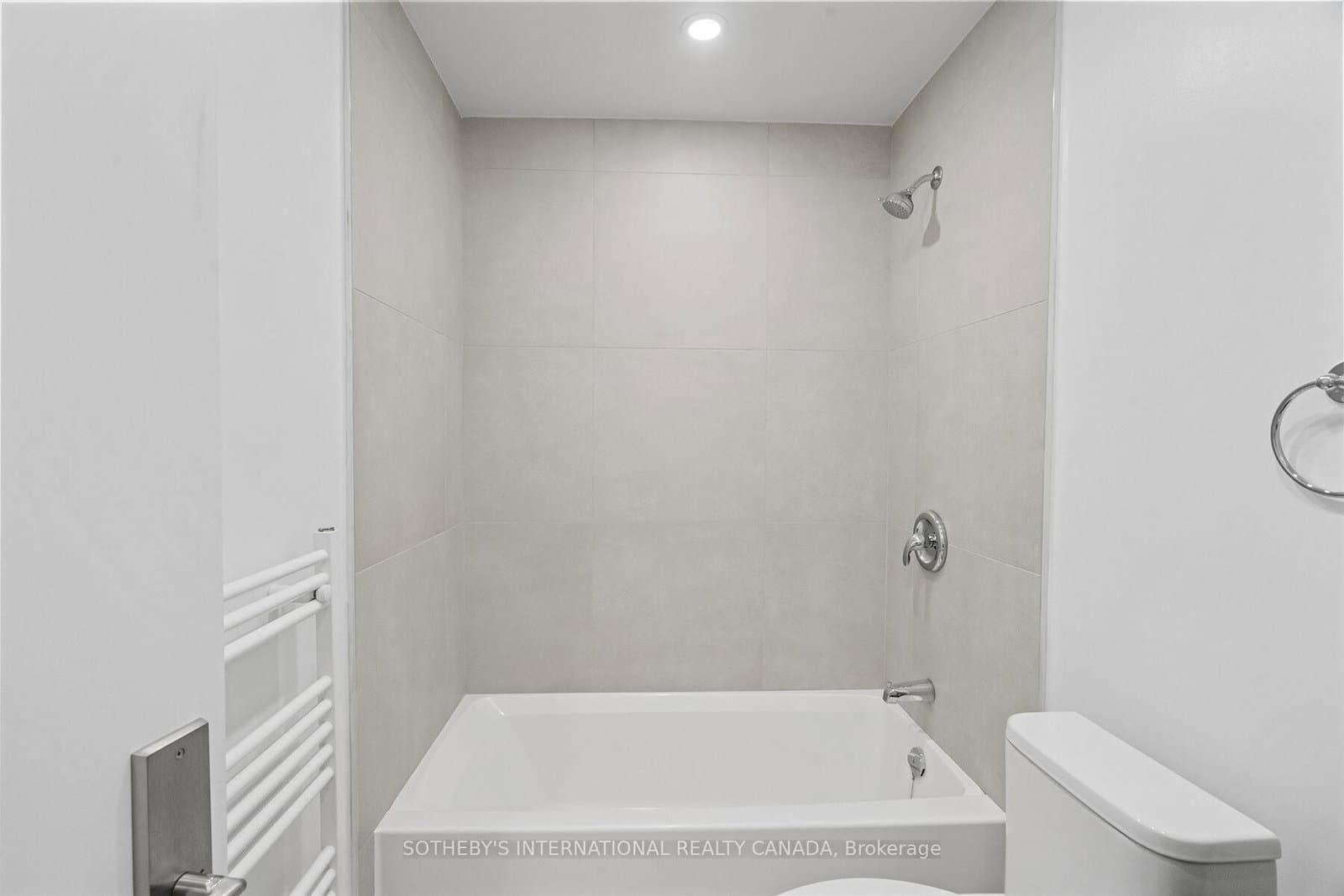 1340 Avenue Road, Unit B thumbnail 24