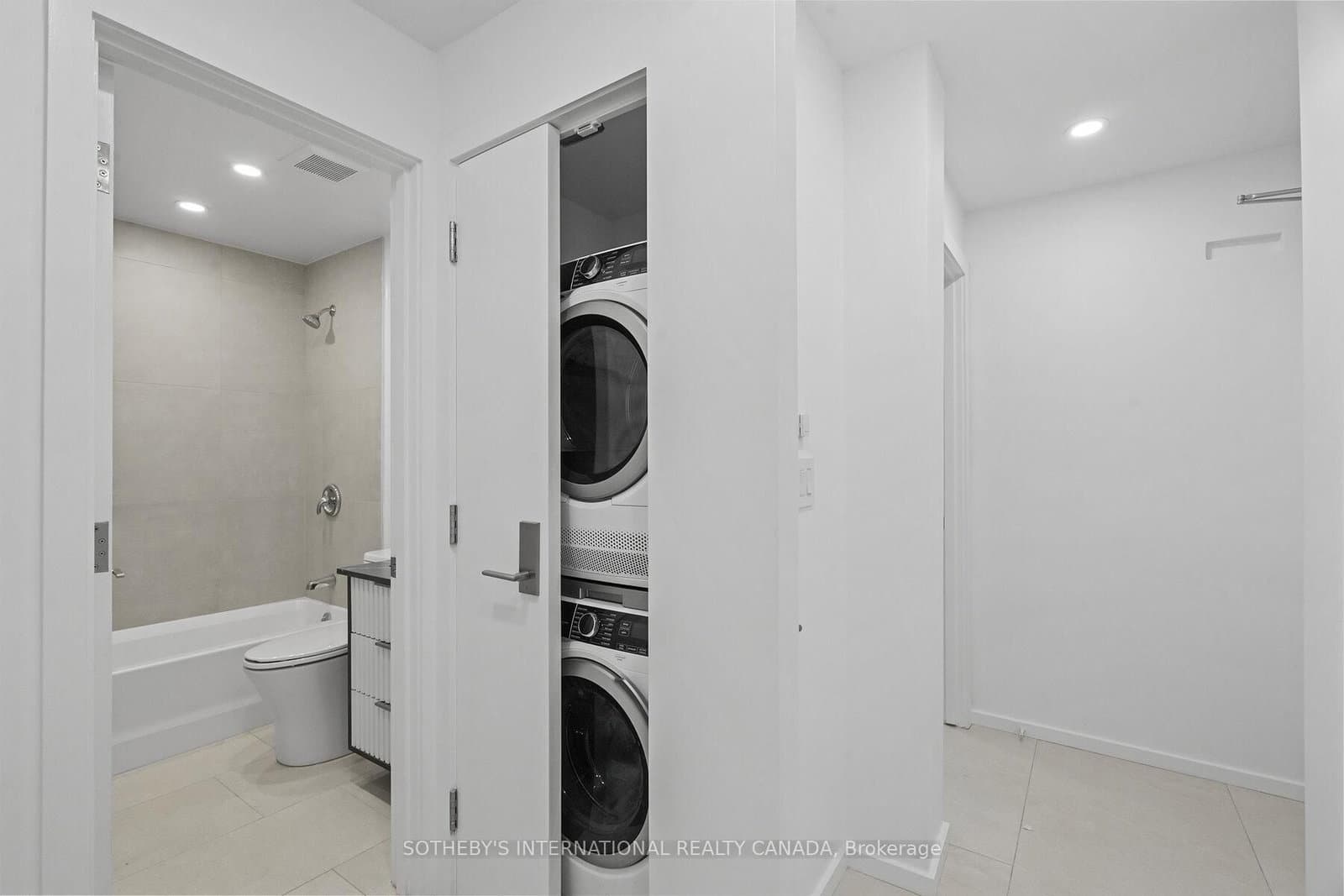 1340 Avenue Road, Unit B thumbnail 26