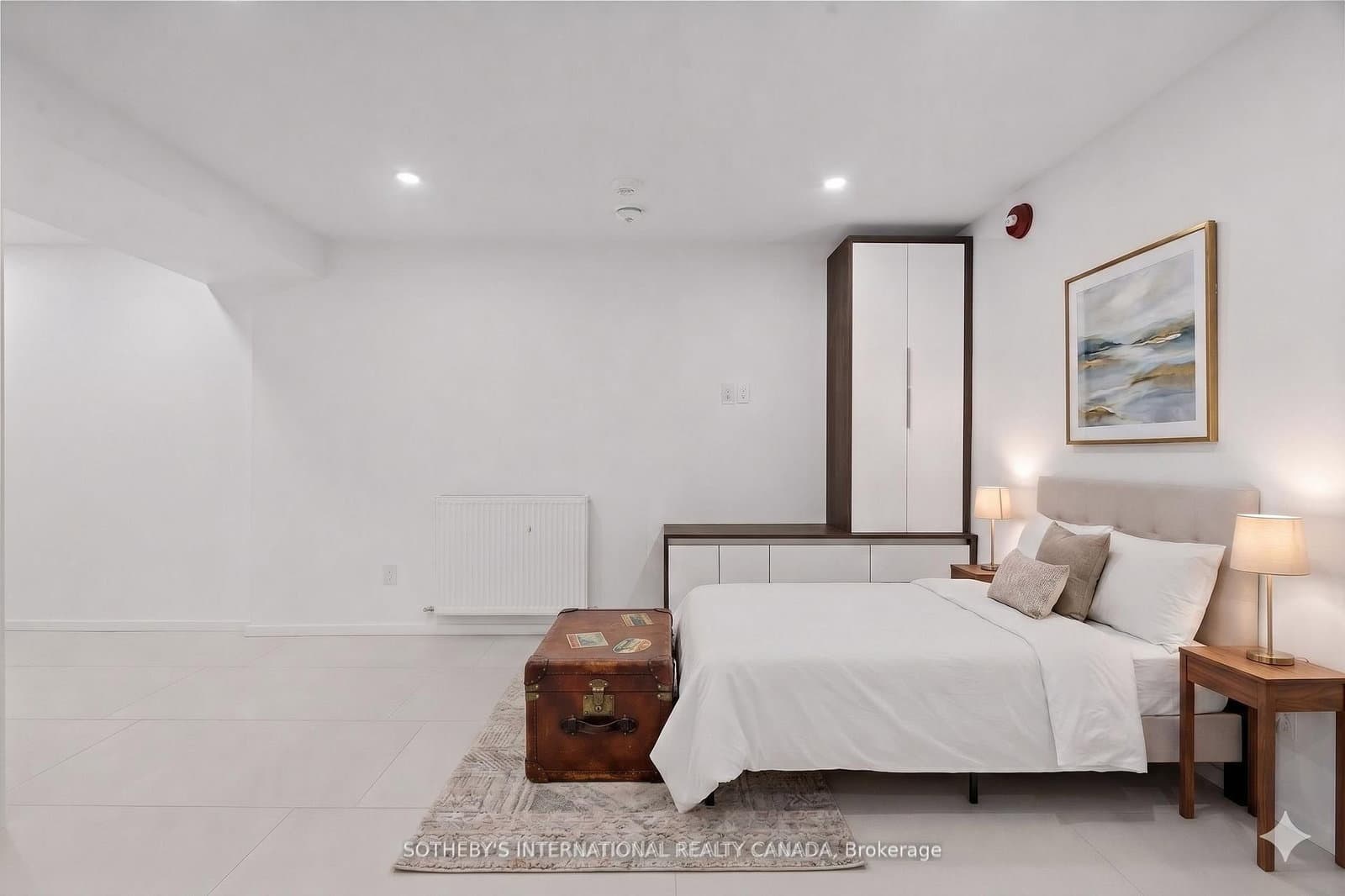 1340 Avenue Road, Unit B thumbnail 8