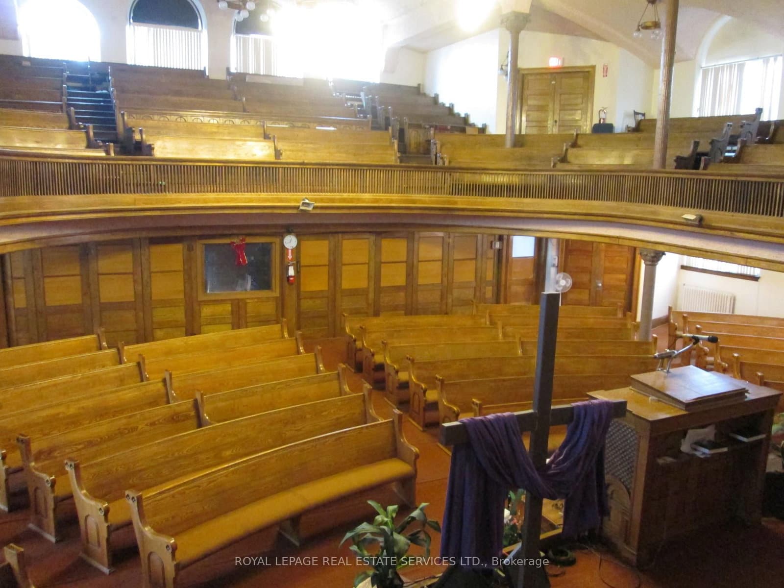 456 King Street E thumbnail 2