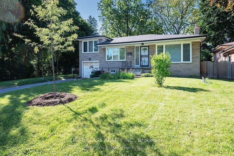 113 Holcolm Road, Unit Main - Image 1