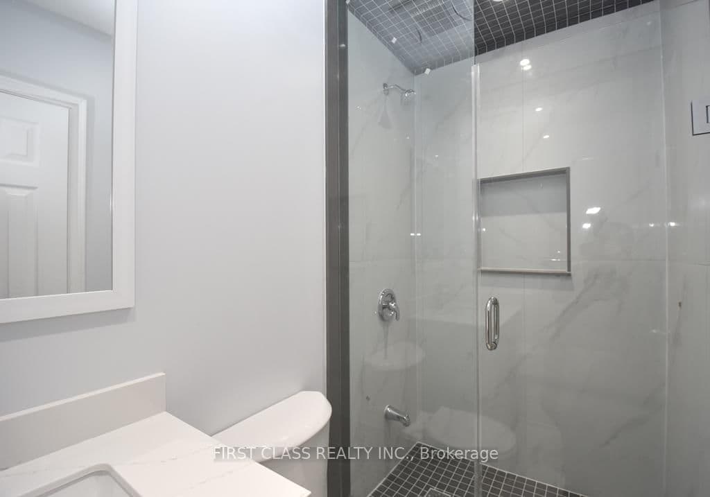 113 Holcolm Road, Unit Main thumbnail 10