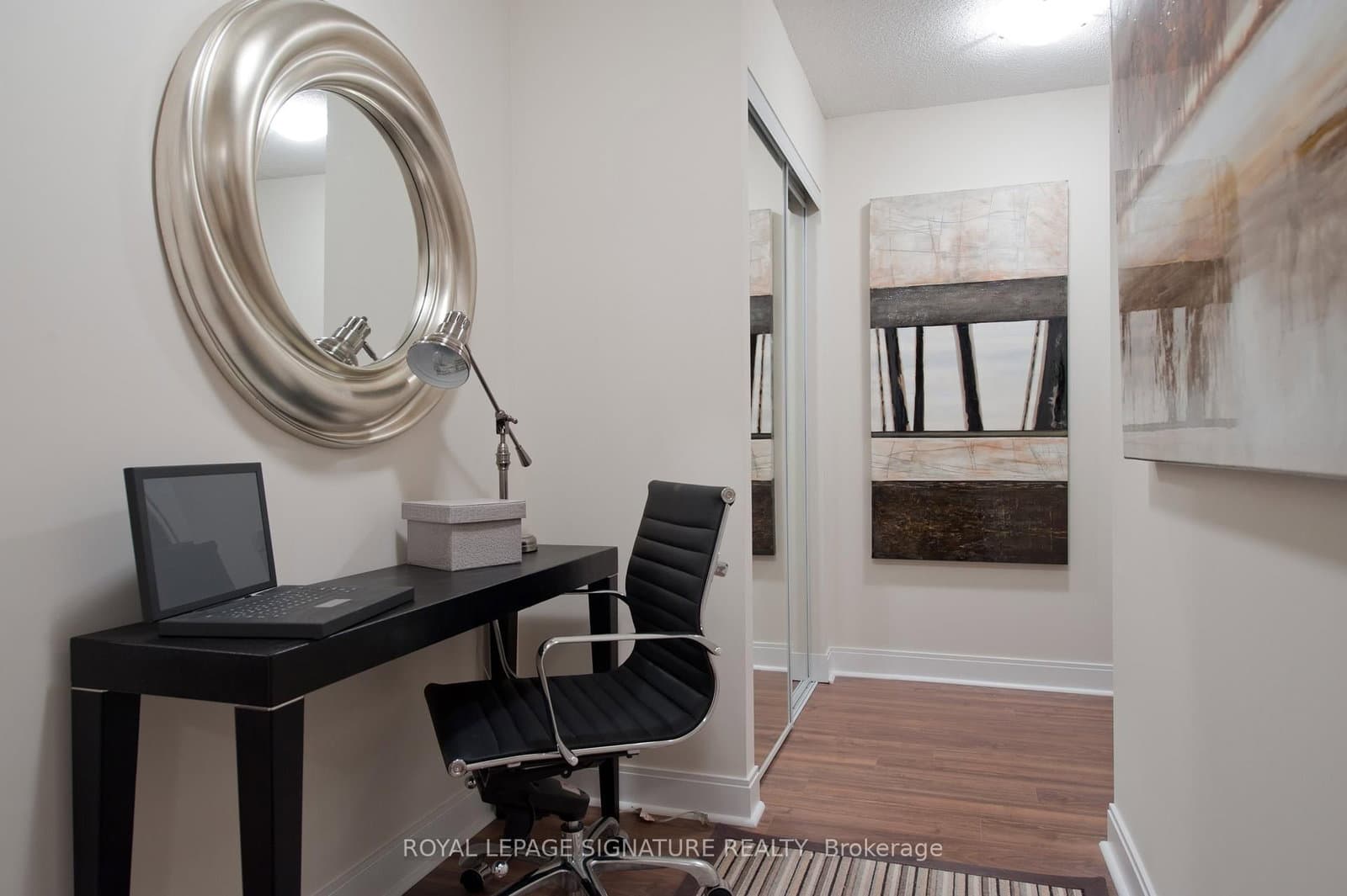 105 Harrison Garden Boulevard, Unit 1405 thumbnail 3
