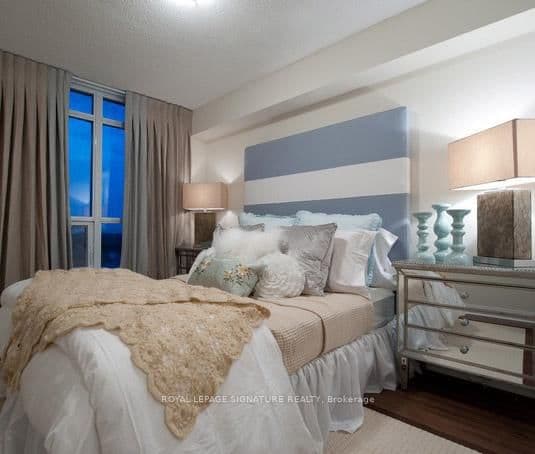 105 Harrison Garden Boulevard, Unit 1405 thumbnail 4