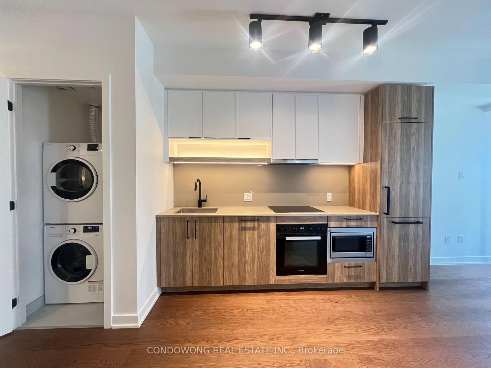 91 Montclair Avenue, Unit 1112 thumbnail 5
