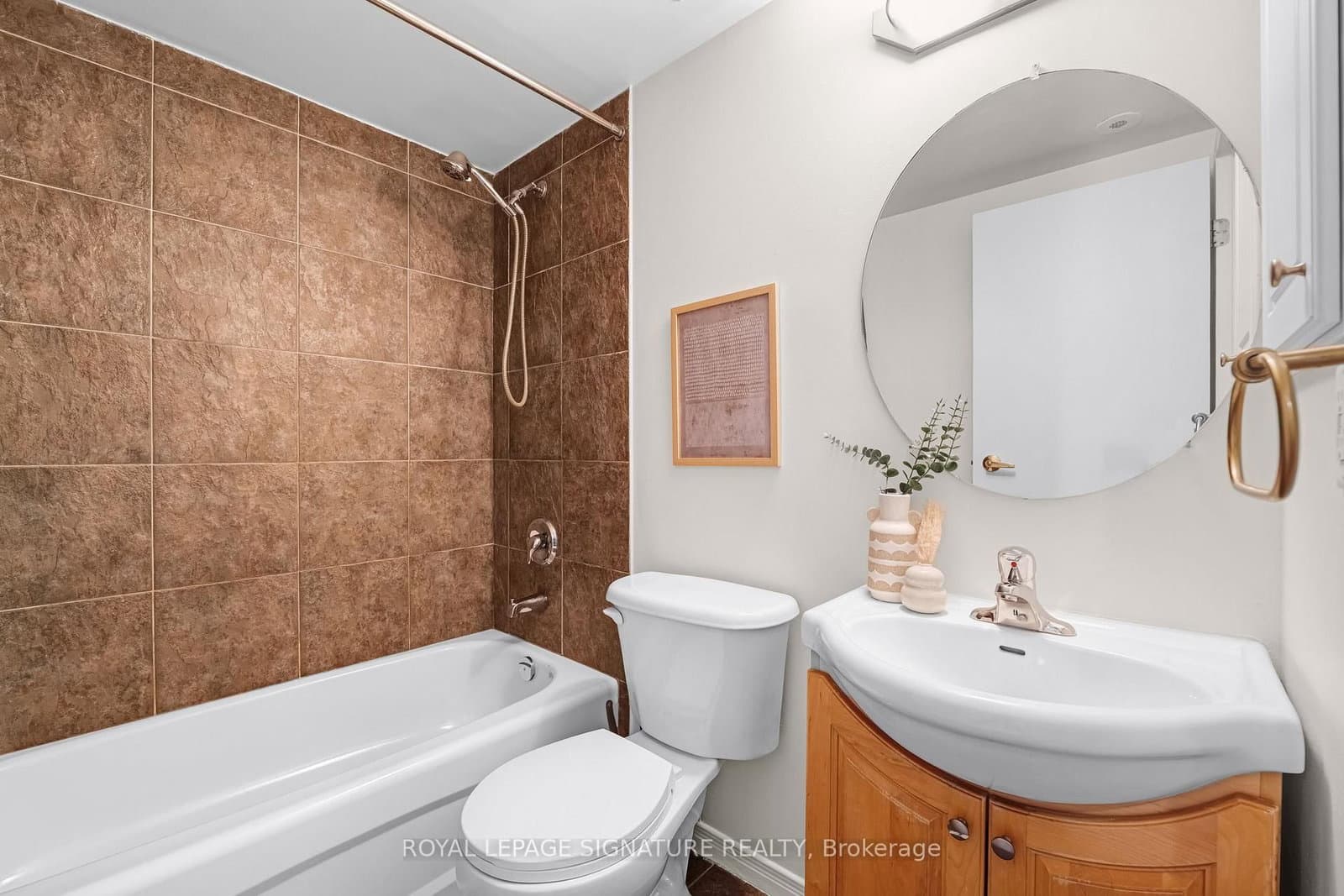 30 Western Battery Road, Unit 343 thumbnail 15