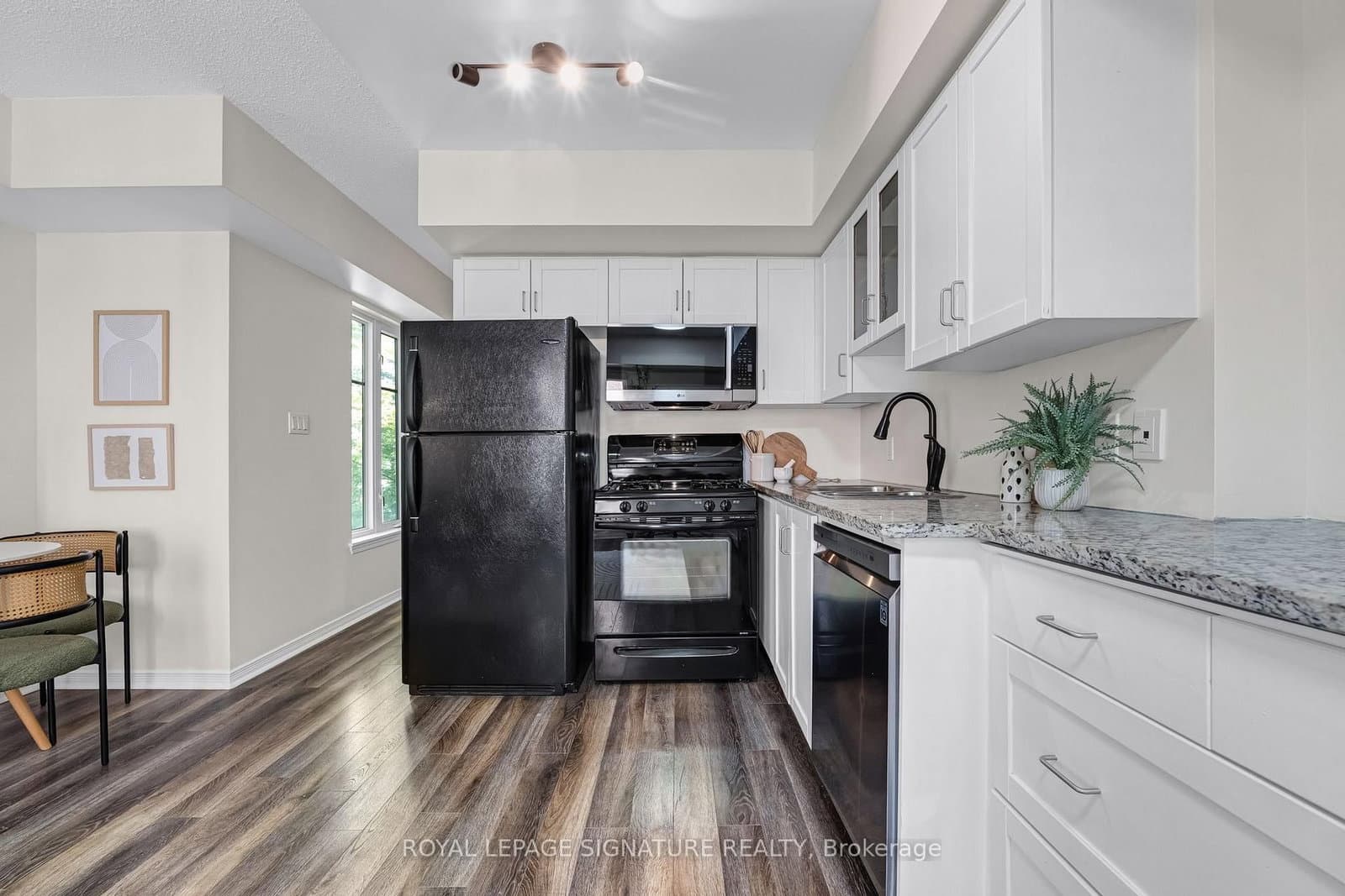 30 Western Battery Road, Unit 343 thumbnail 9
