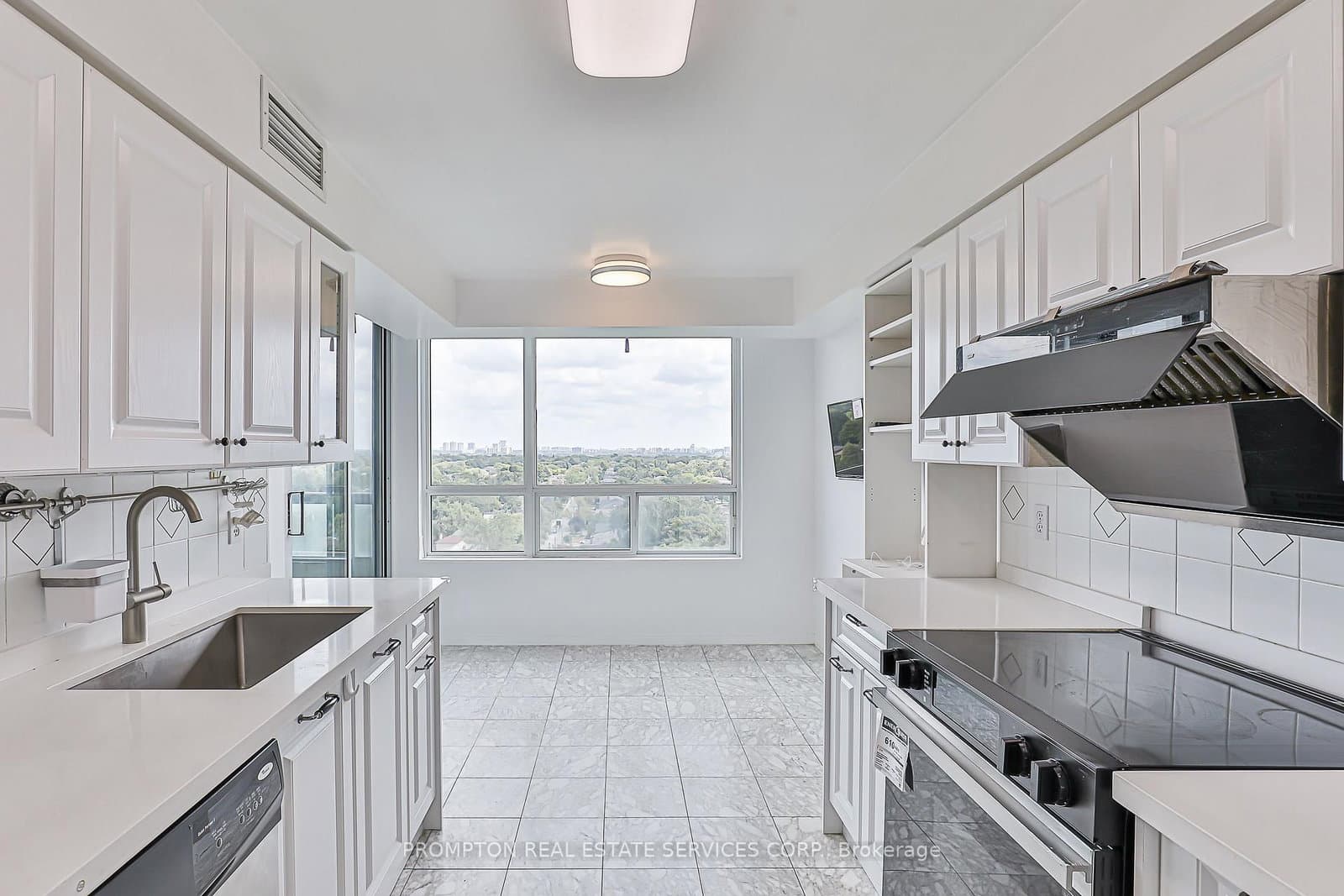 238 Doris Avenue, Unit 2009 thumbnail 6