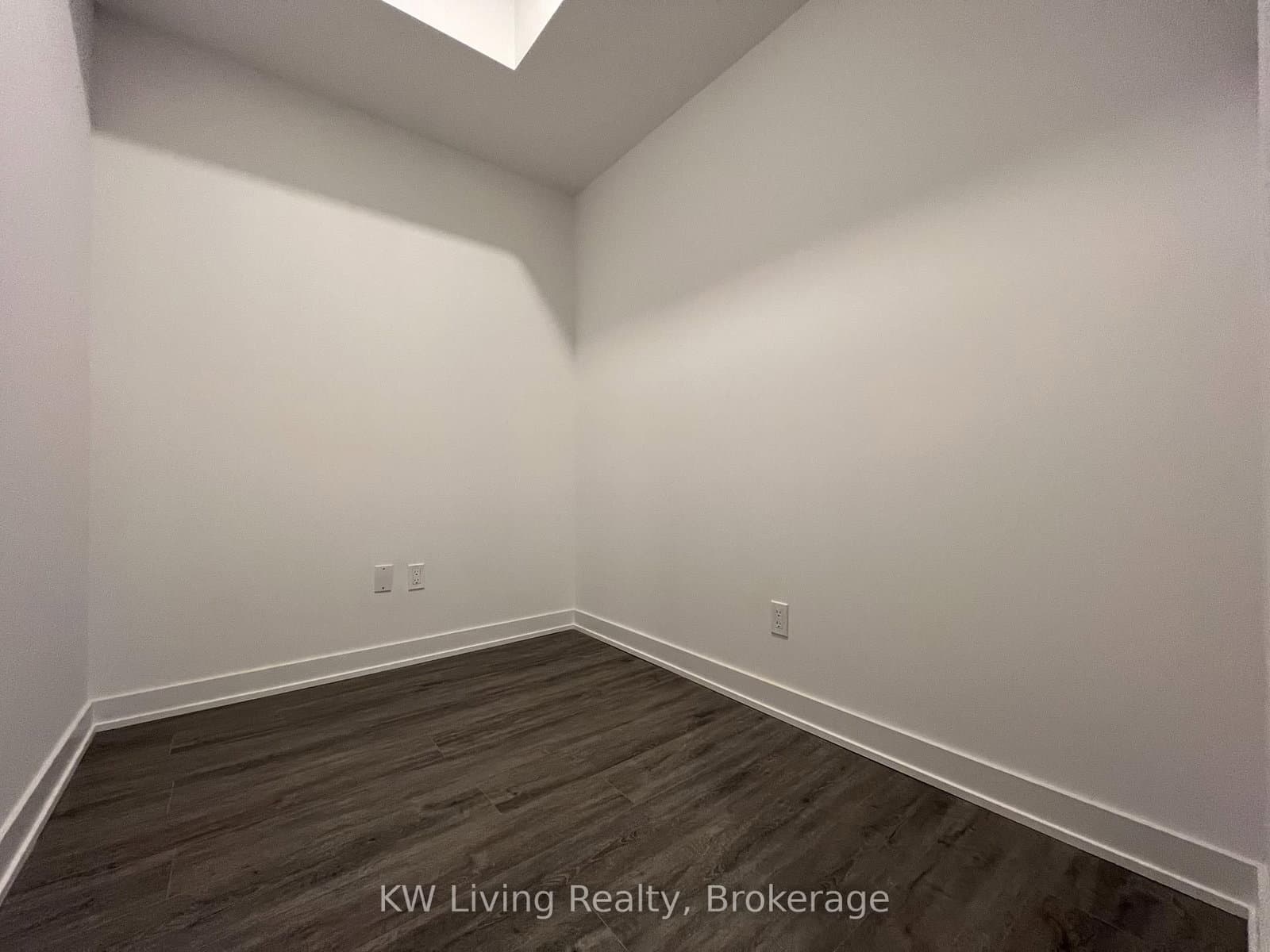 1 Cardiff Road, Unit 1105 thumbnail 12