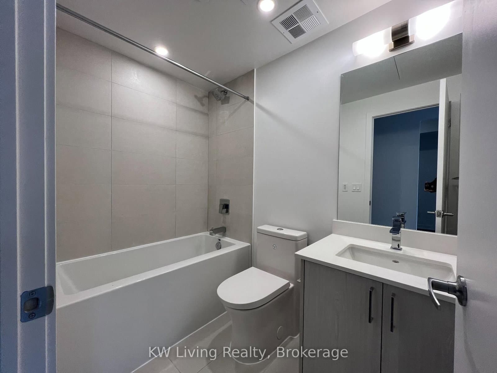 1 Cardiff Road, Unit 1105 thumbnail 6
