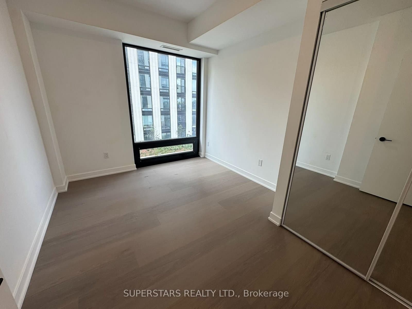 89 Montclair Avenue, Unit 1125 thumbnail 4