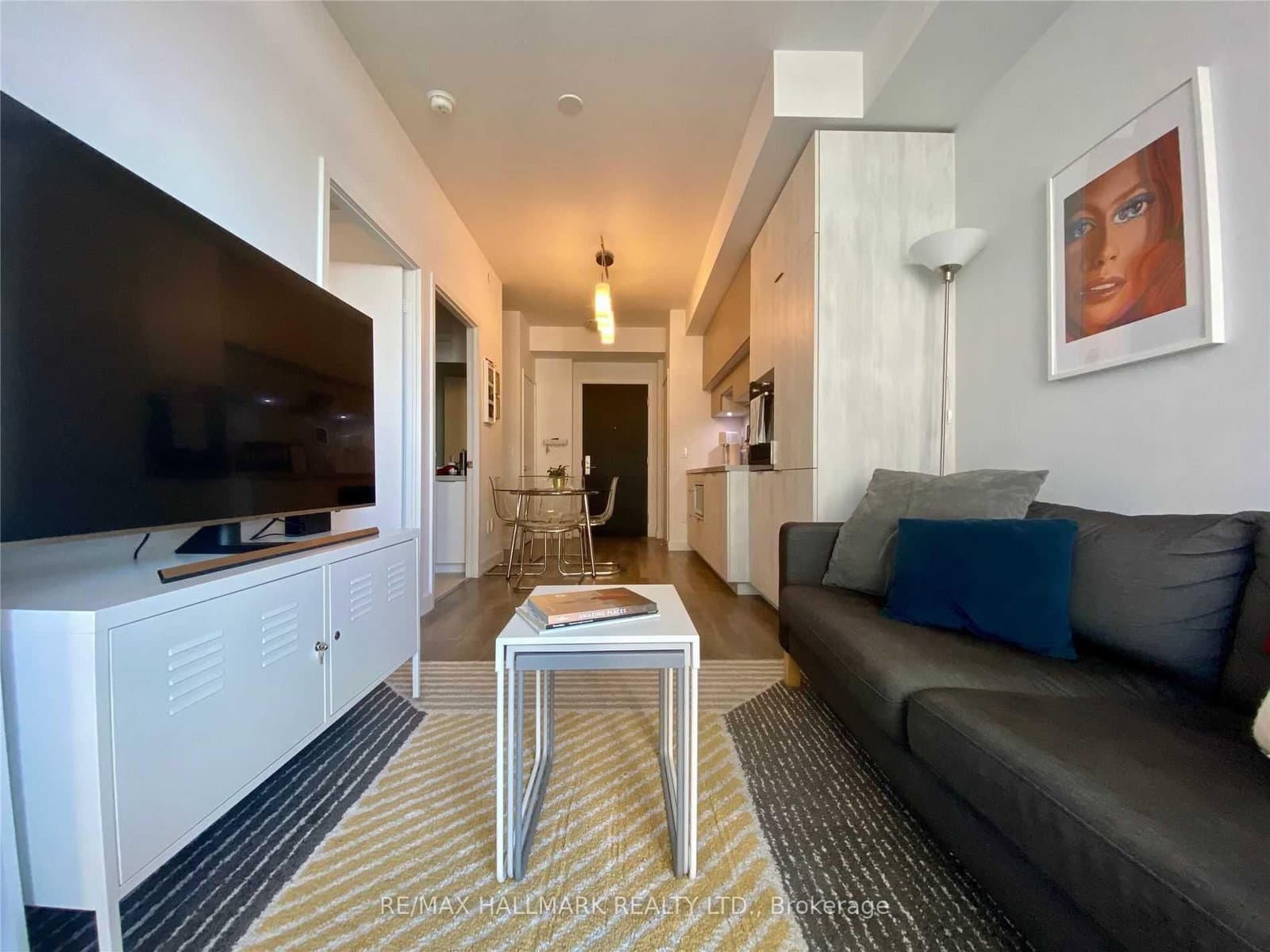 8 Eglinton Avenue E, Unit 604 thumbnail 10