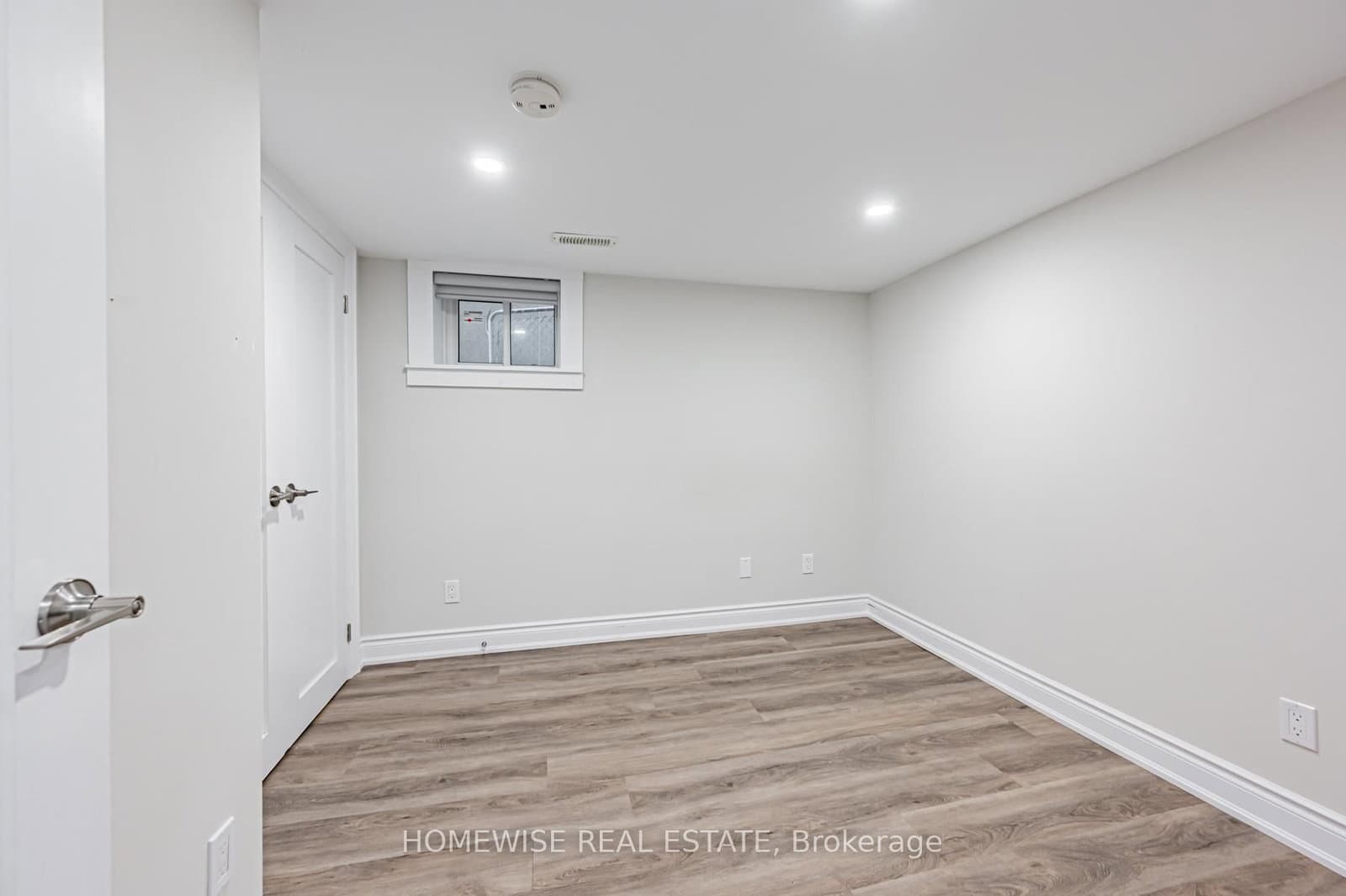 68 Fairleigh Crescent, Unit Lower thumbnail 7