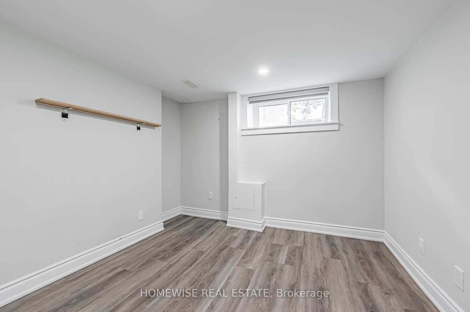 68 Fairleigh Crescent, Unit Lower thumbnail 9