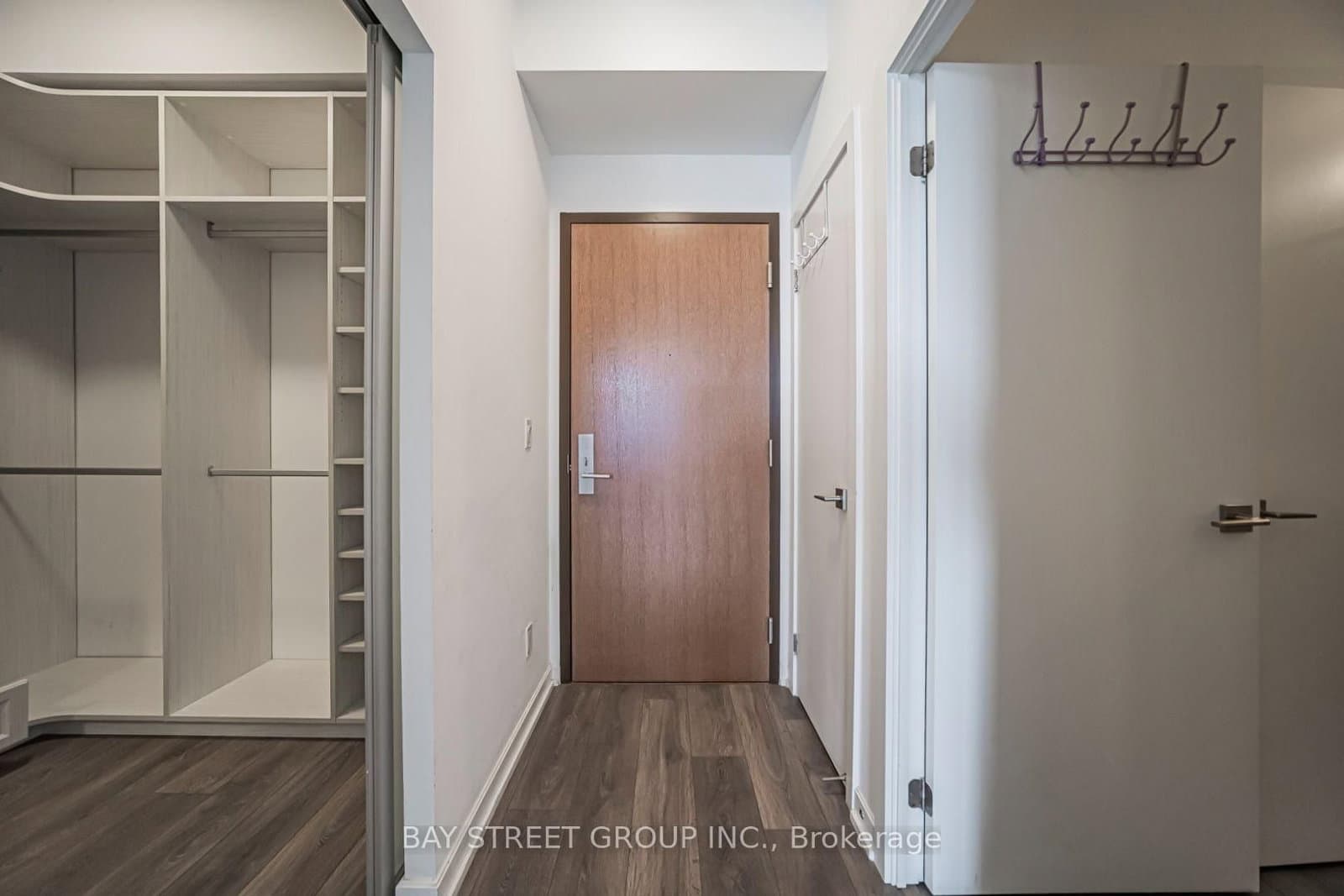 56 Forest Manor Road, Unit 1205 thumbnail 5