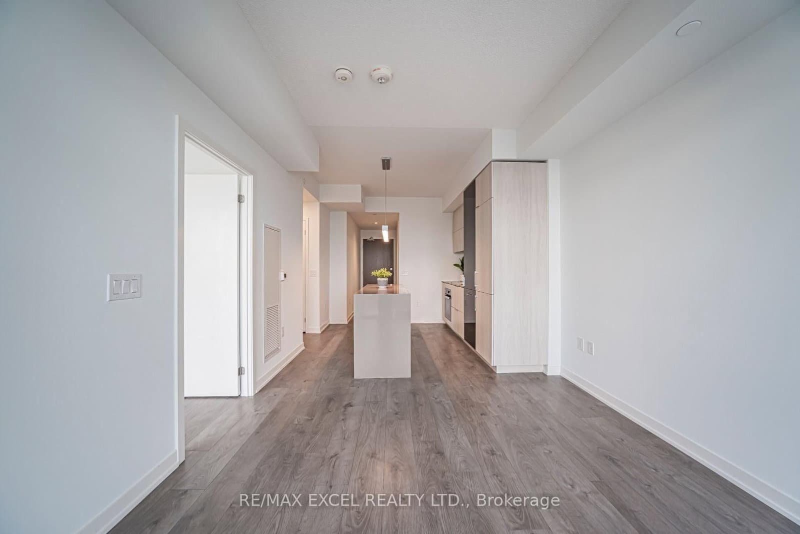 20 Richardson Street, Unit 3311 thumbnail 25
