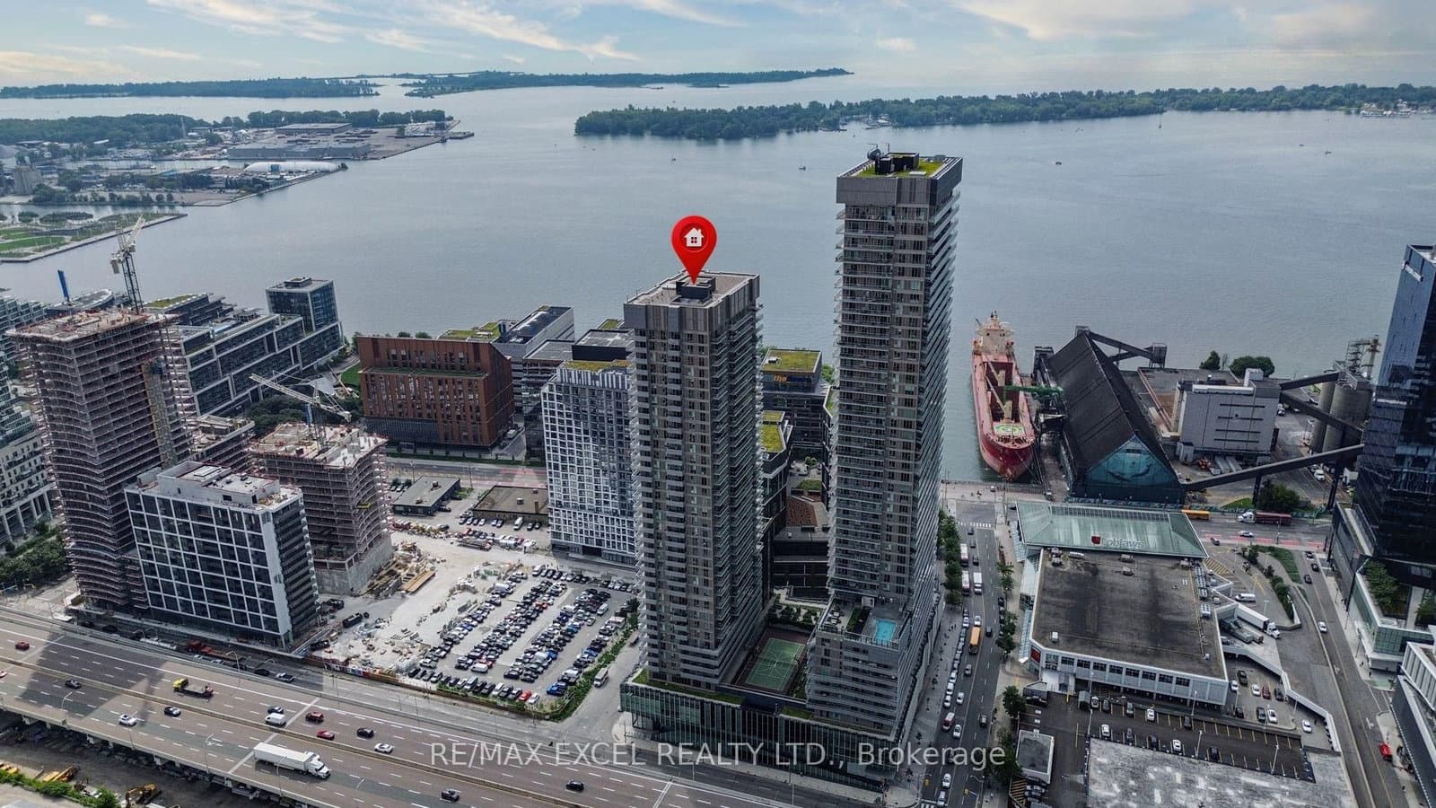 20 Richardson Street, Unit 3311 thumbnail 3