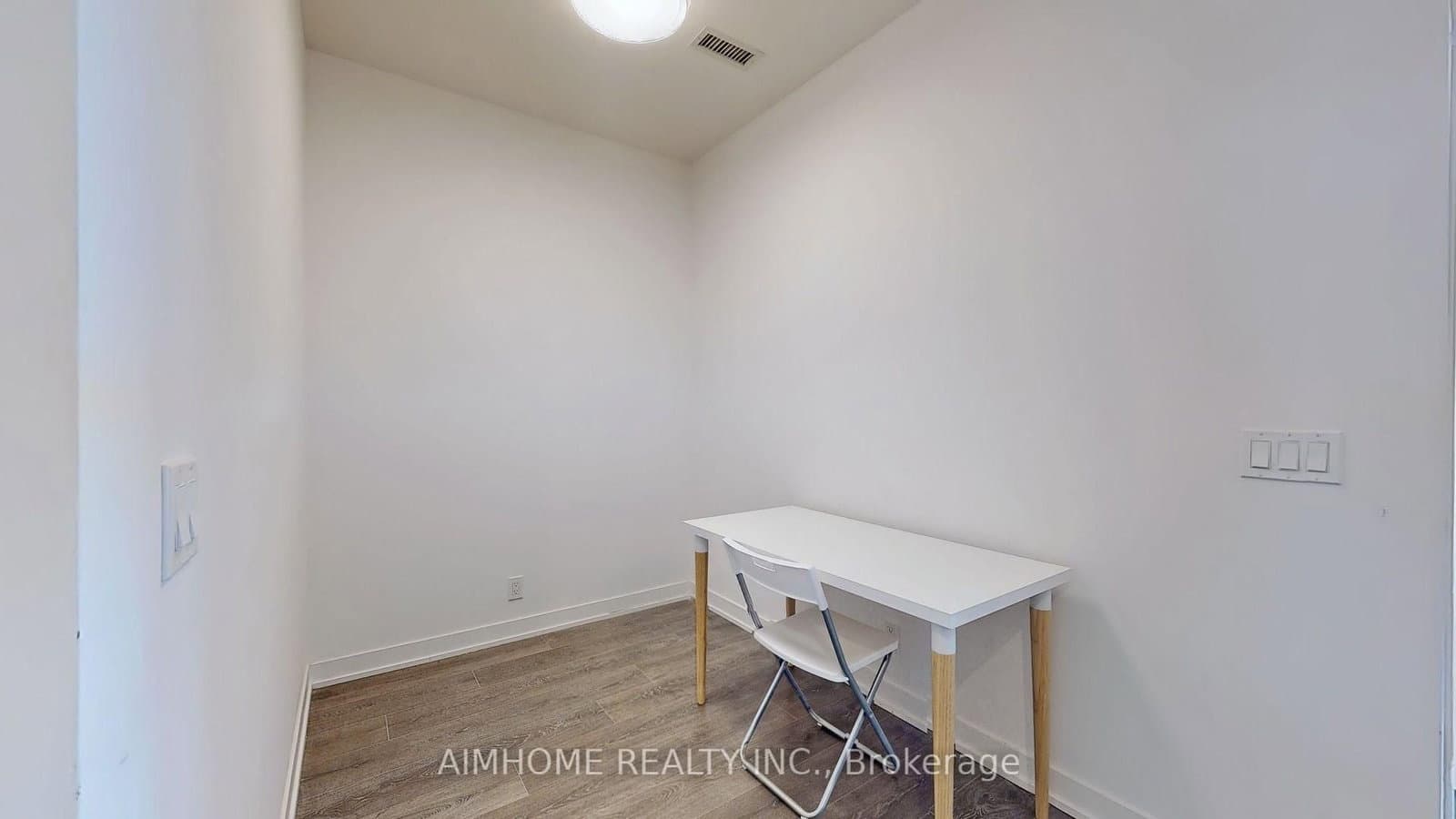 15 Holmes Avenue, Unit 309 thumbnail 5