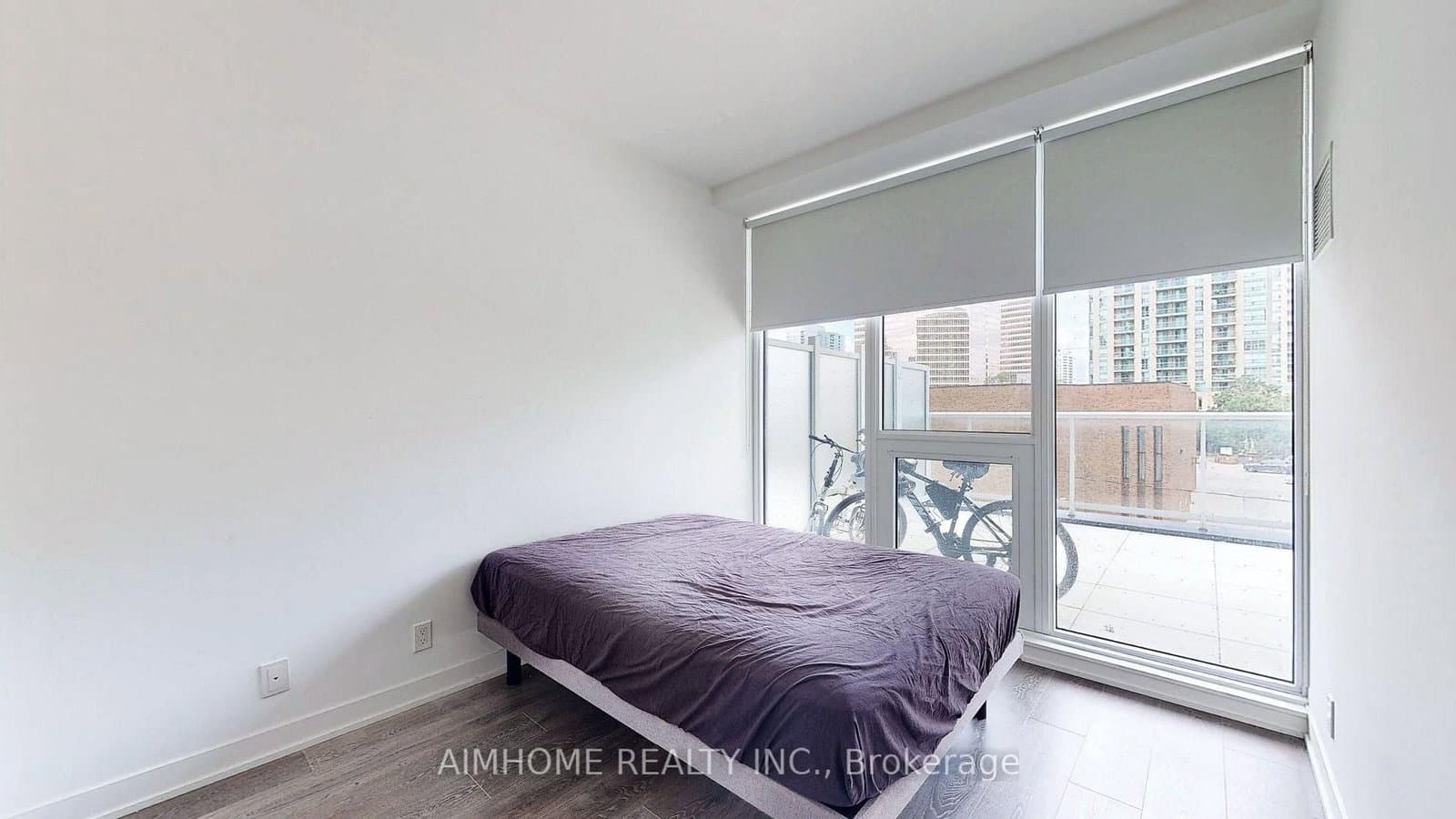 15 Holmes Avenue, Unit 309 thumbnail 8