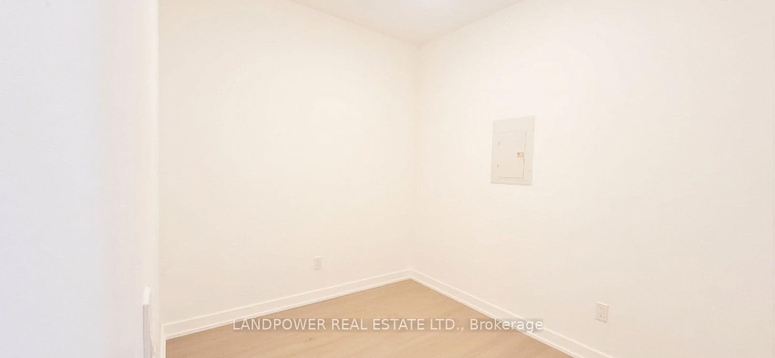 91 Montclair Avenue, Unit 802 thumbnail 12