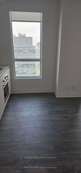 108 Peter Street, Unit 1702 thumbnail 17