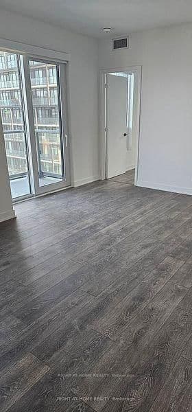 108 Peter Street, Unit 1702 thumbnail 4