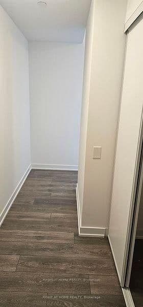 108 Peter Street, Unit 1702 thumbnail 9