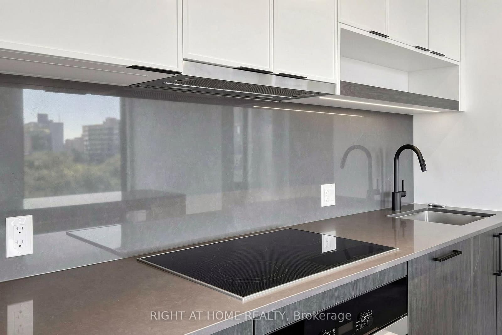 91 Montclair Avenue, Unit 1009 thumbnail 13