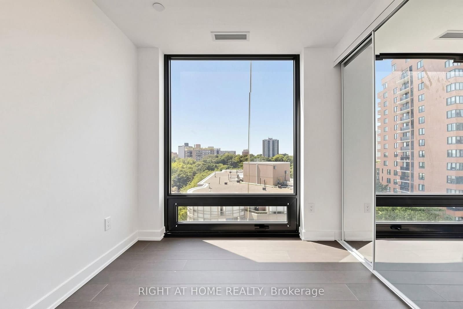 91 Montclair Avenue, Unit 1009 thumbnail 22