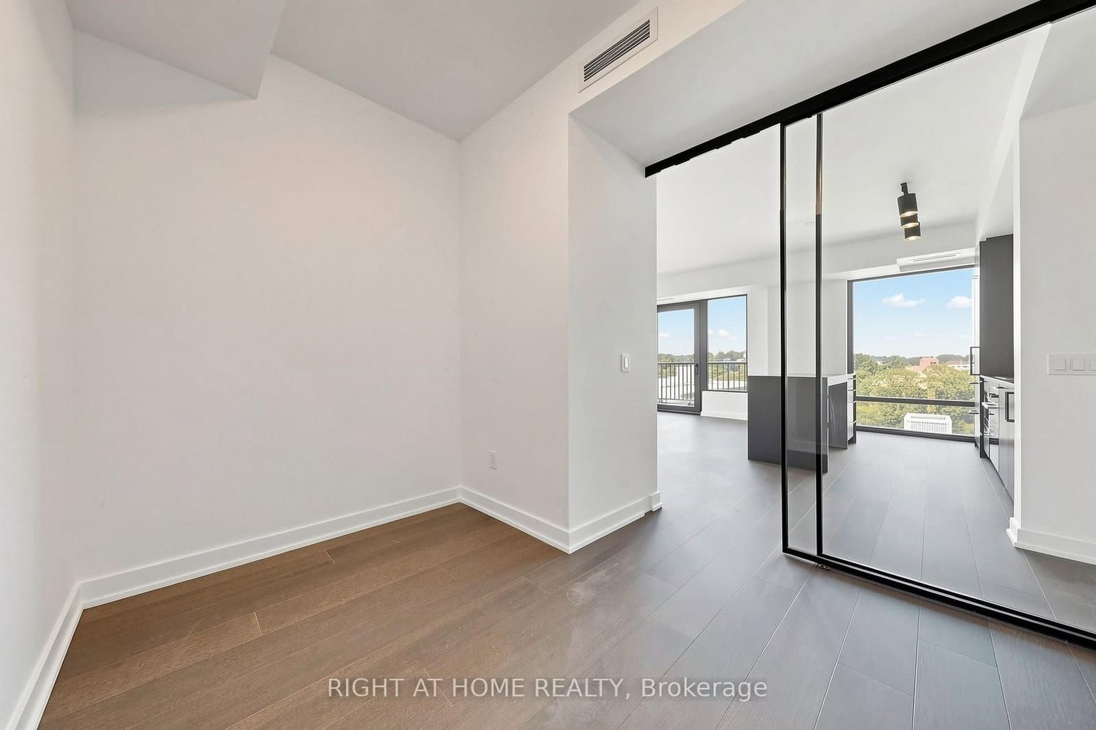 91 Montclair Avenue, Unit 1009 thumbnail 23