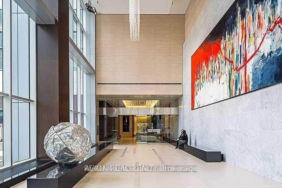 384 Yonge Street, Unit 71 thumbnail 2