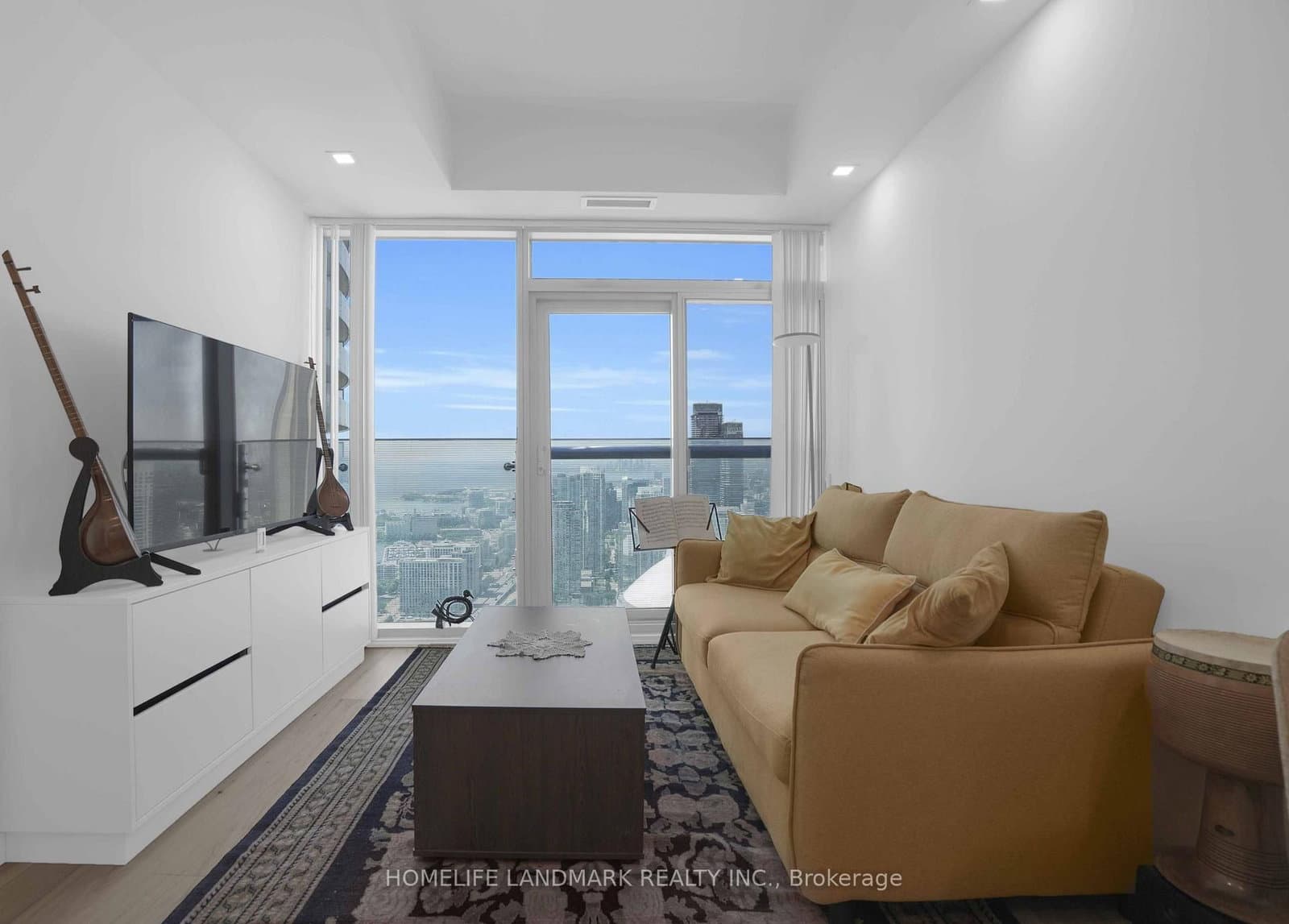 14 York Street, Unit 5207 thumbnail 11