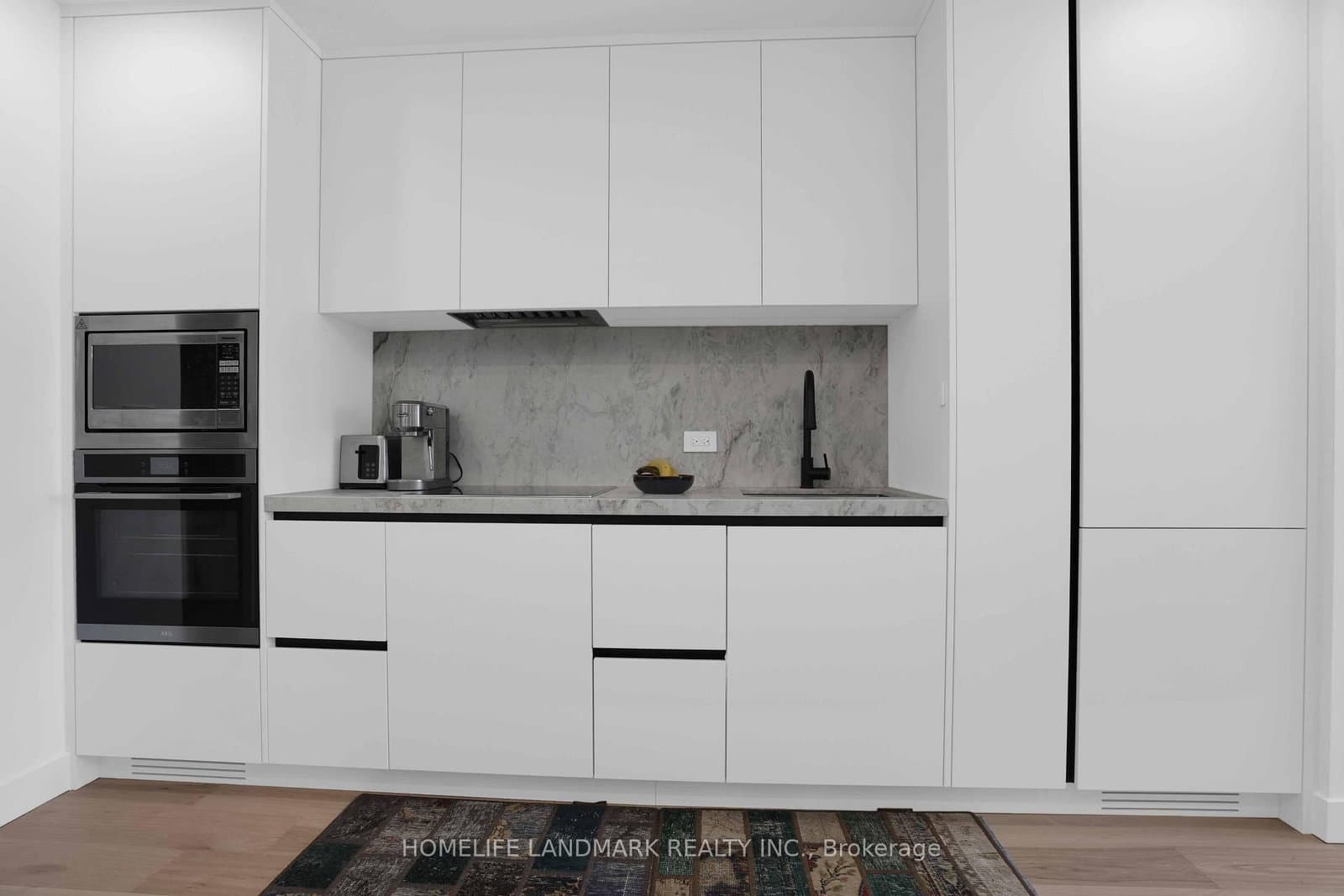 14 York Street, Unit 5207 thumbnail 7