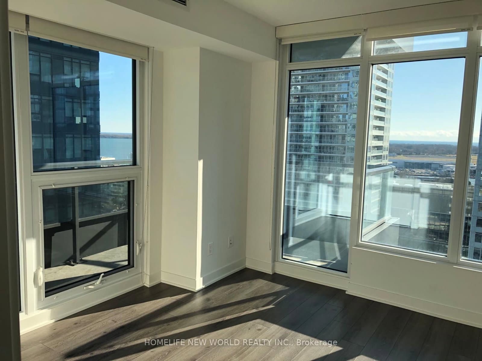 80 Queens Wharf Road, Unit 2010 thumbnail 6
