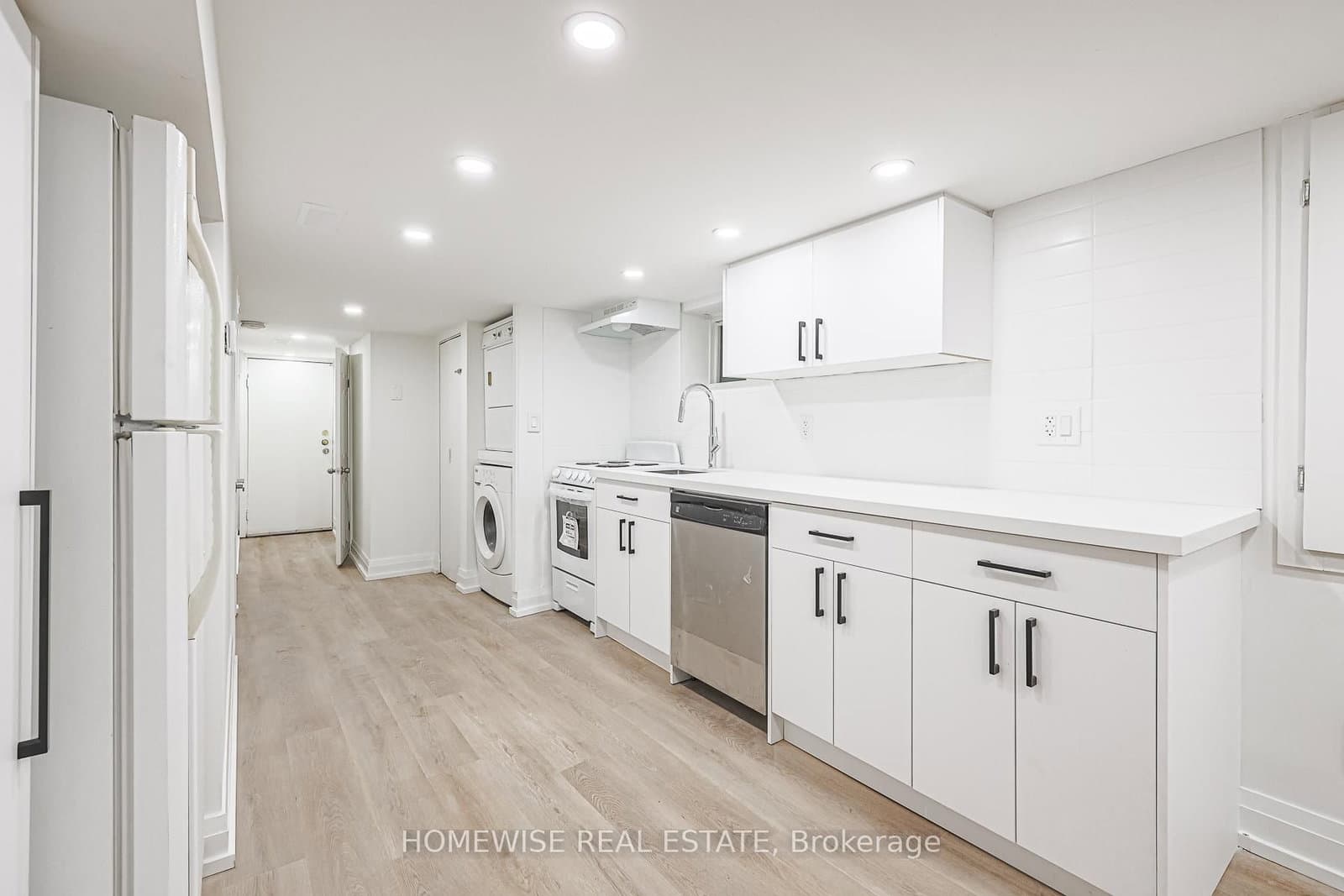 81 Shields Avenue, Unit Lower thumbnail 6
