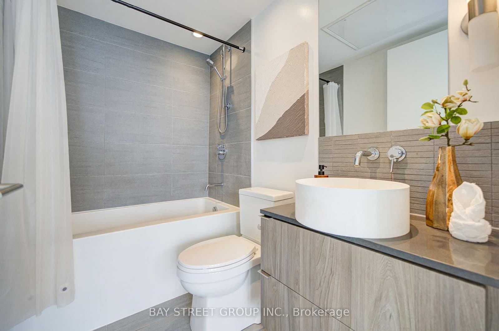 161 Roehampton Avenue, Unit 3303 thumbnail 27