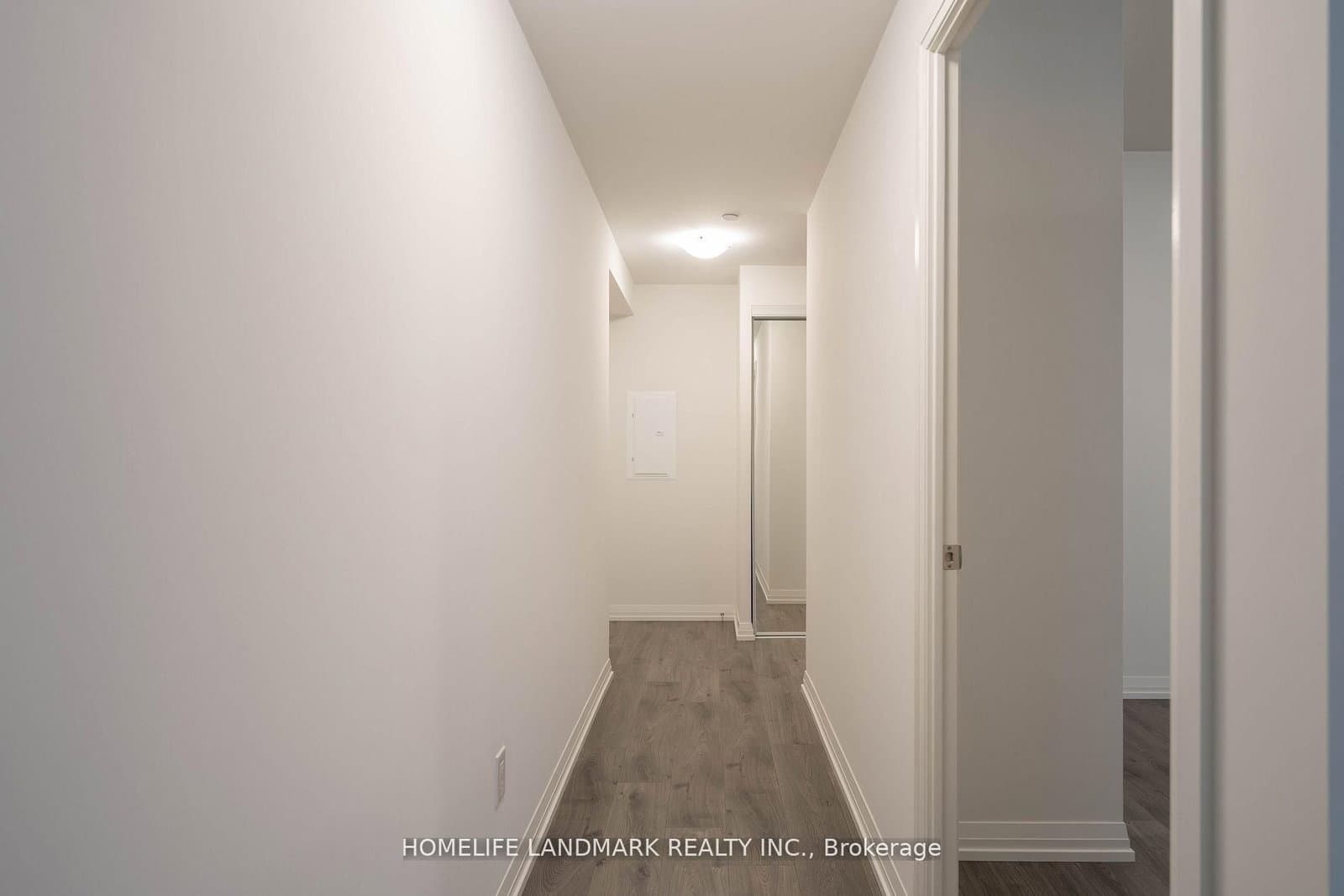 8 Widmer Street, Unit 601 thumbnail 16