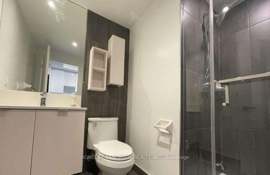 99 Broadway Avenue, Unit 1205 thumbnail 12