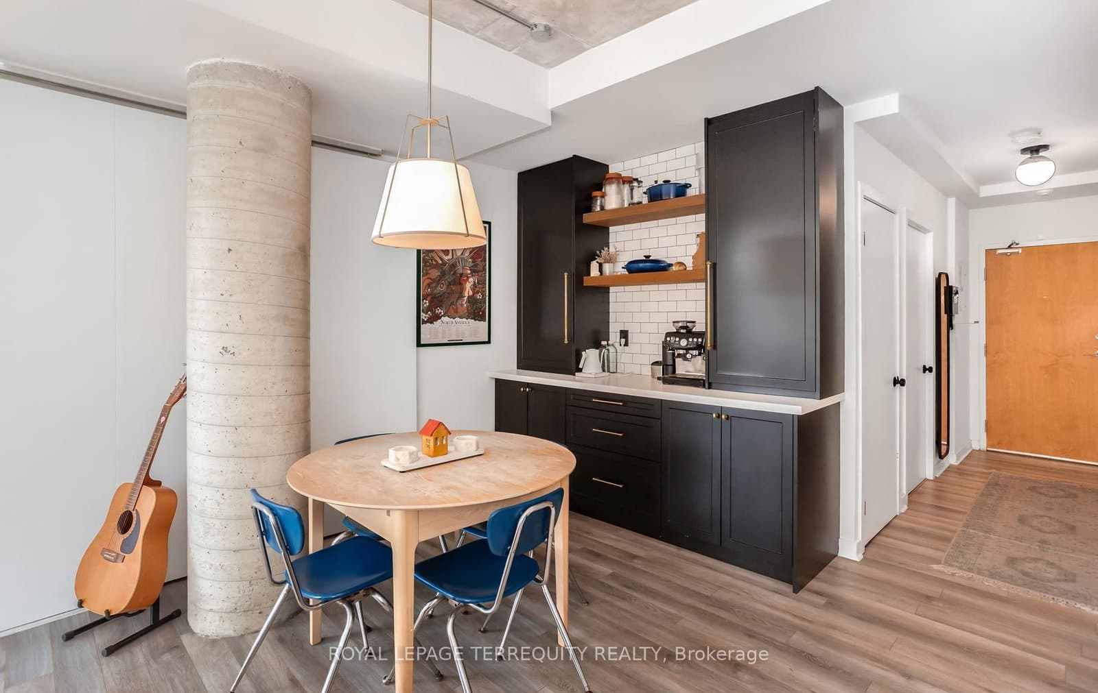 50 Camden Street, Unit 704 thumbnail 11