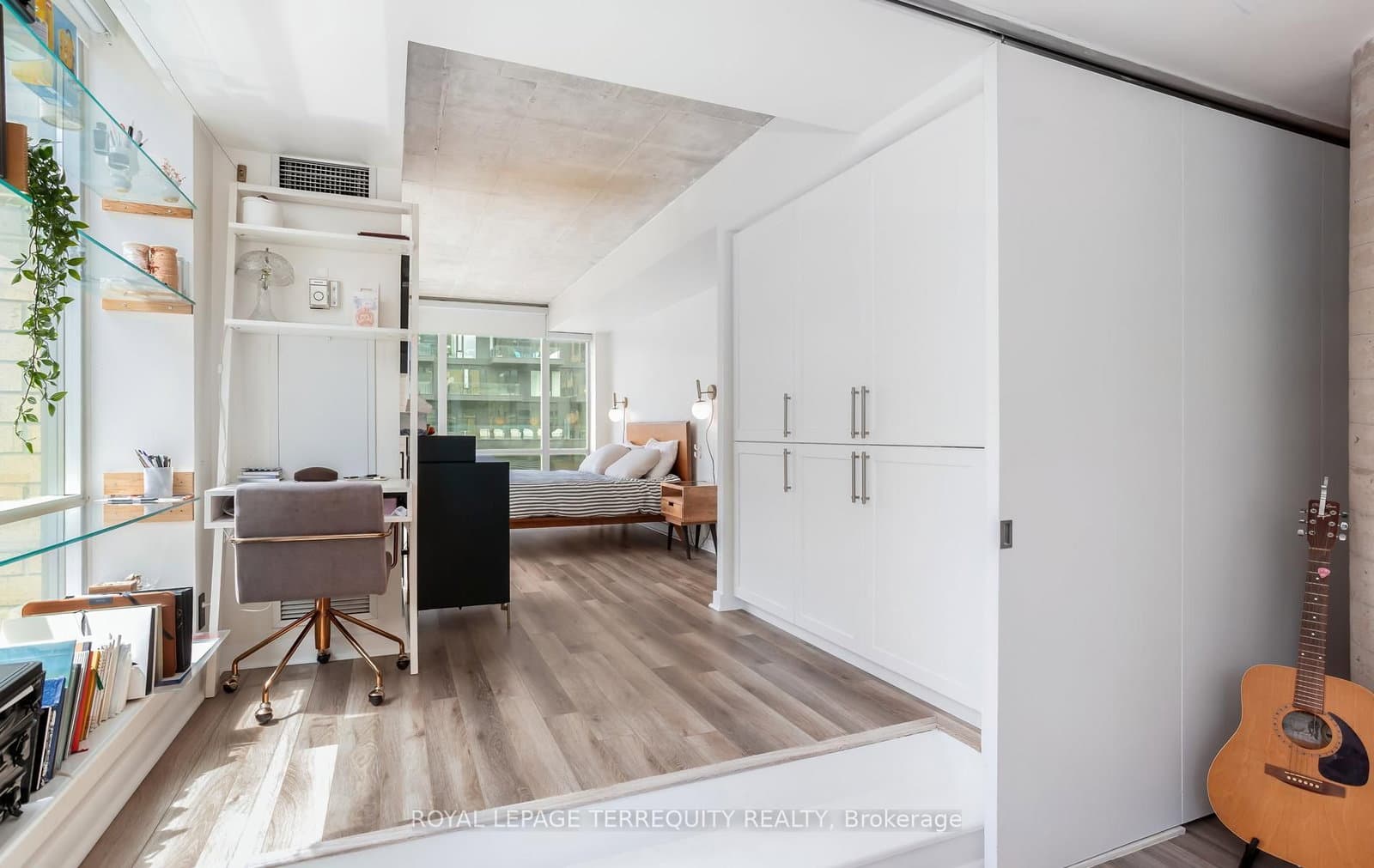 50 Camden Street, Unit 704 thumbnail 16