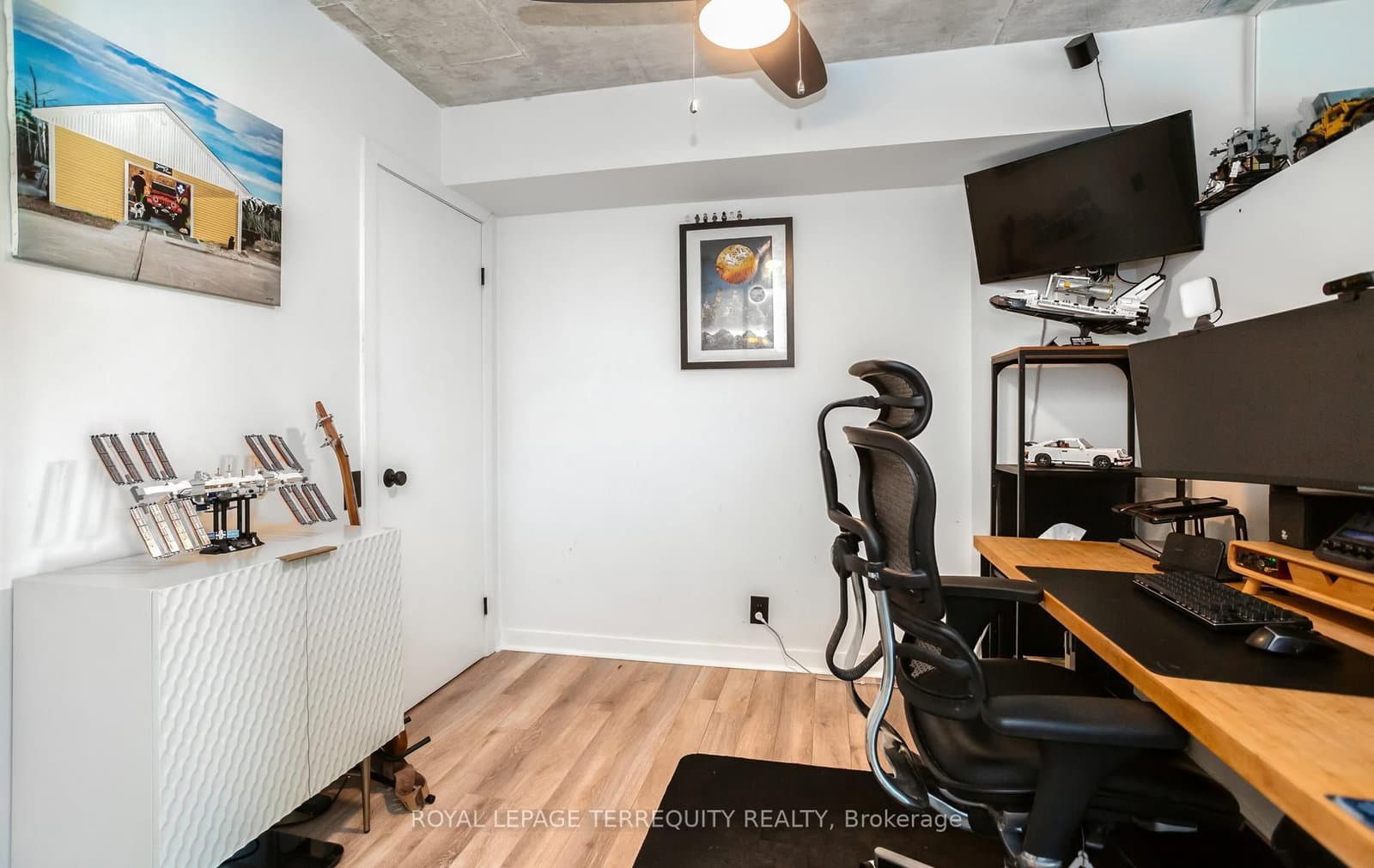50 Camden Street, Unit 704 thumbnail 25