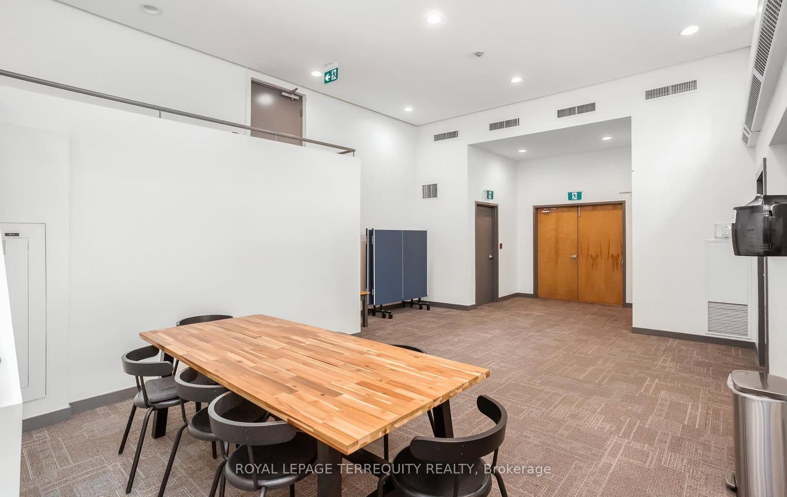 50 Camden Street, Unit 704 thumbnail 41