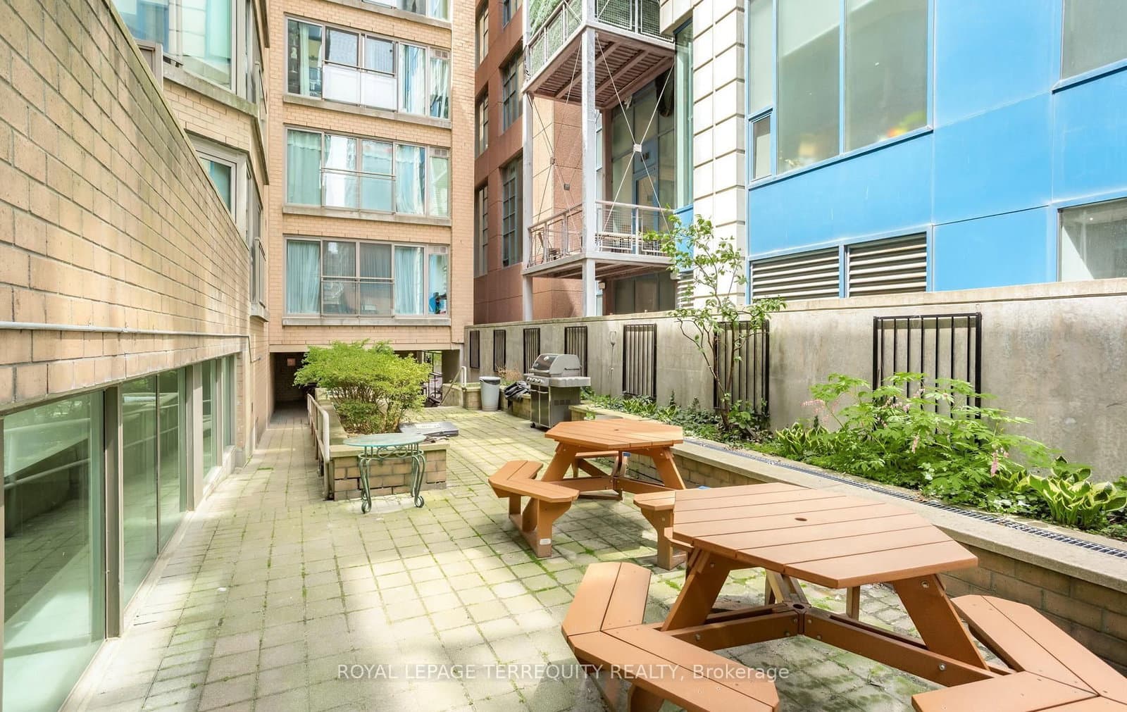 50 Camden Street, Unit 704 thumbnail 43