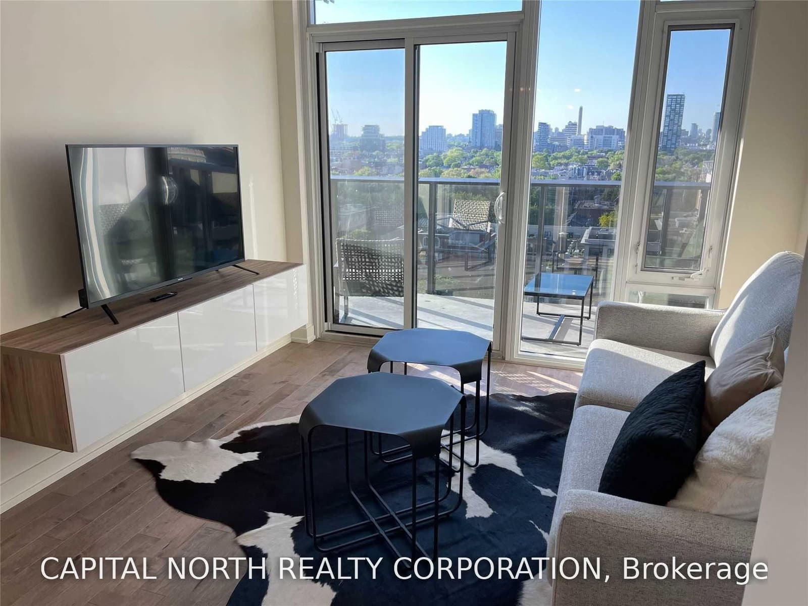 330 Richmond Street W, Unit 1612 thumbnail 5