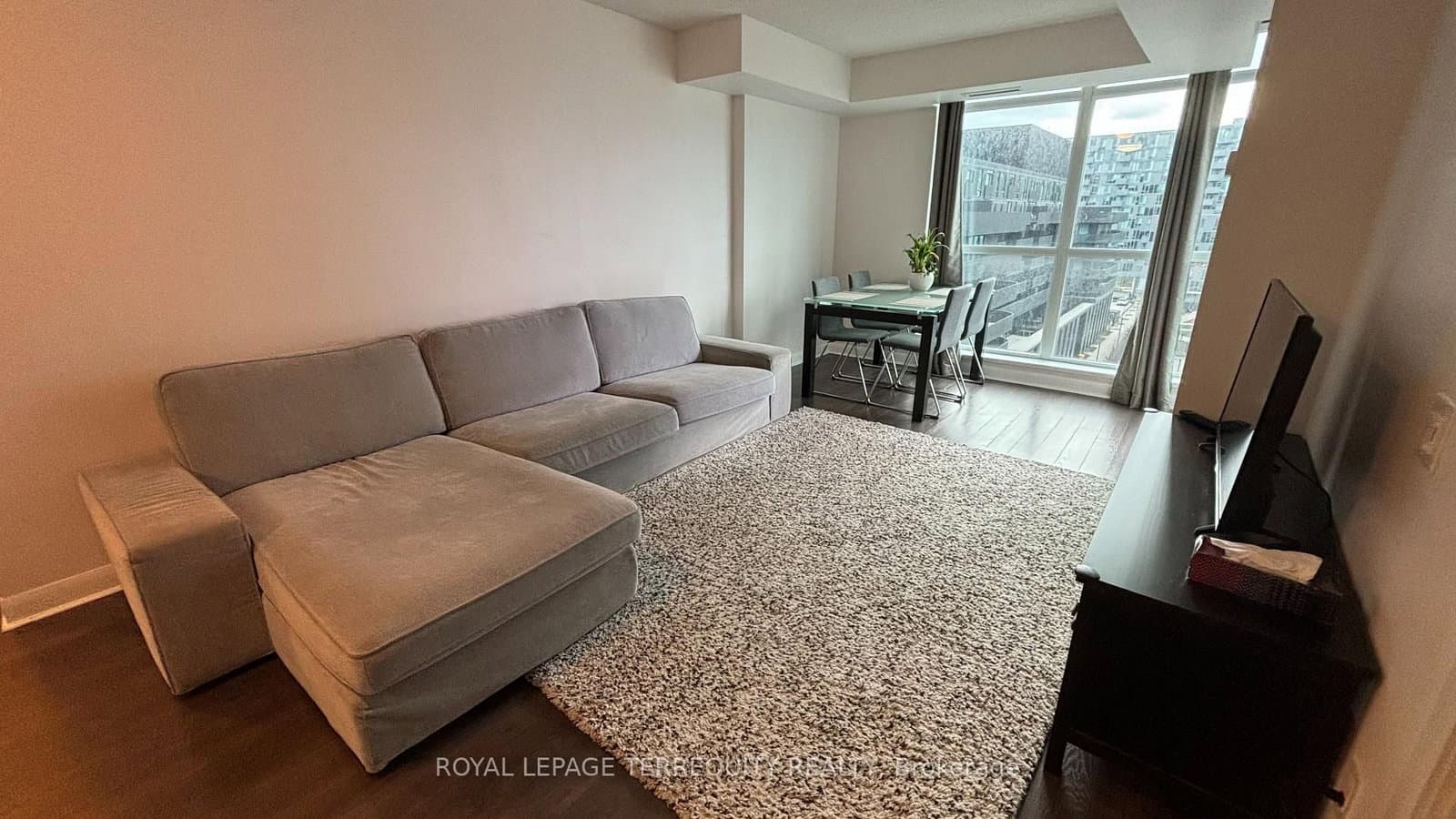 525 Wilson Avenue, Unit 835 thumbnail 10