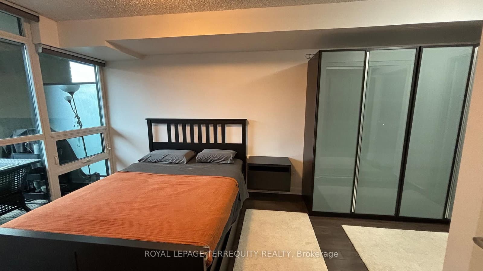 525 Wilson Avenue, Unit 835 thumbnail 23