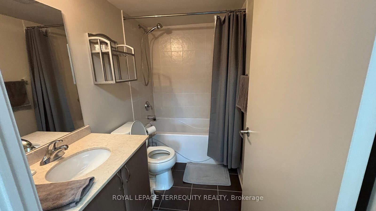 525 Wilson Avenue, Unit 835 thumbnail 29