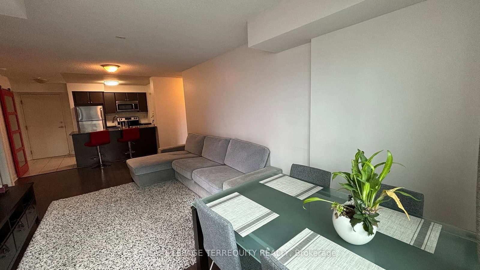 525 Wilson Avenue, Unit 835 thumbnail 9
