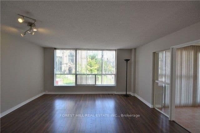 92 King Street E, Unit 211 thumbnail 3