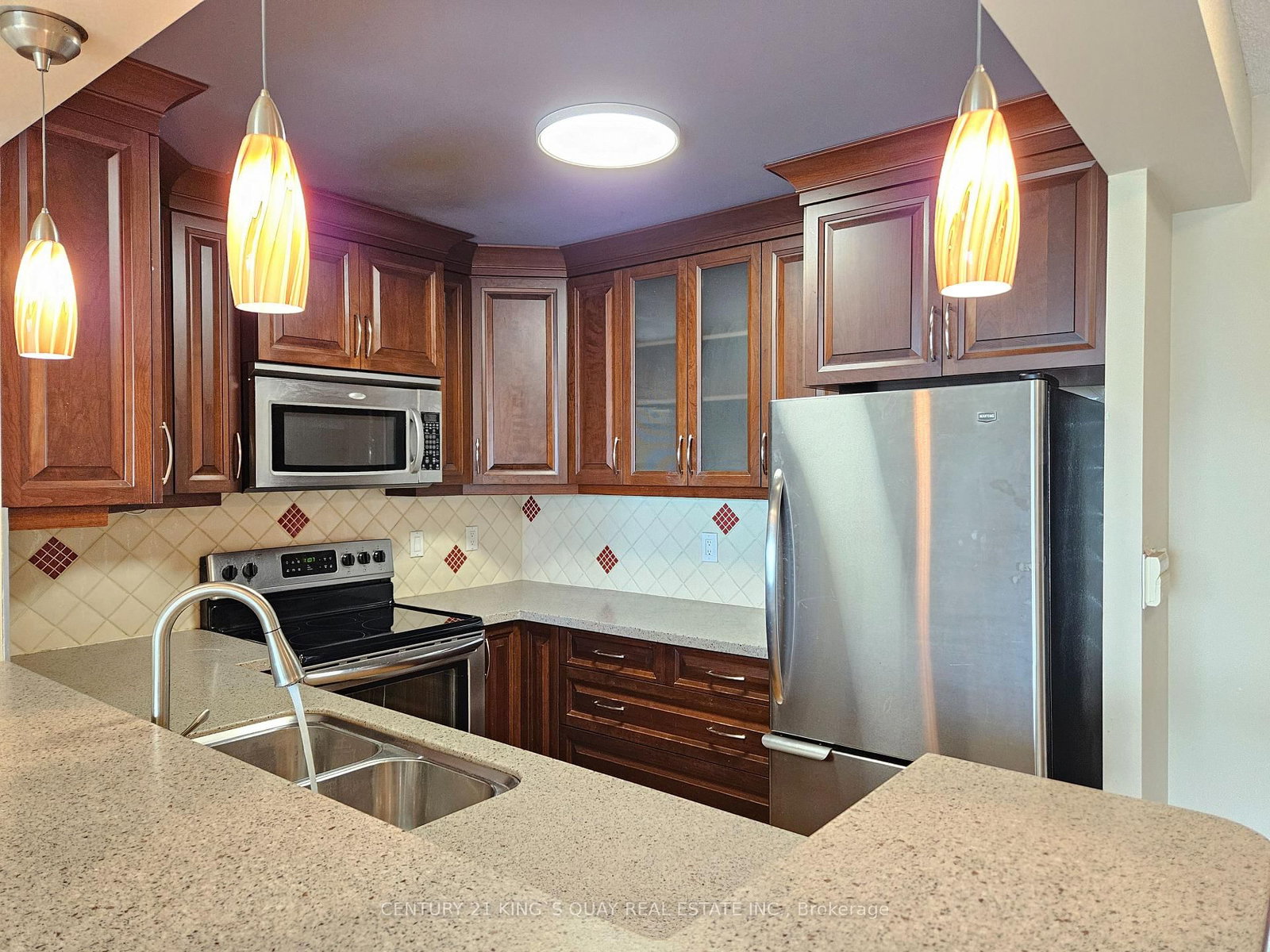 39 Pemberton Avenue, Unit 609 thumbnail 9